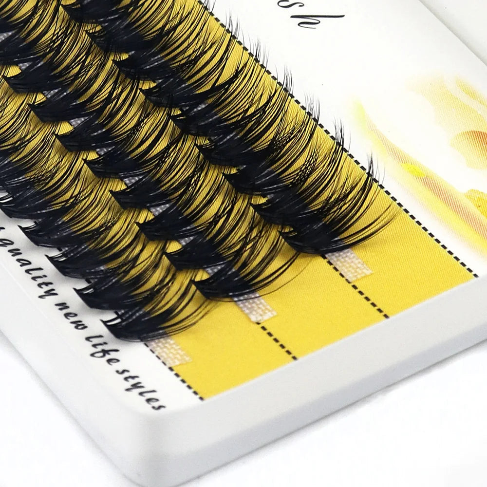 Bundles Natural Eyelash Extension 3D Russia Individual Eyelash Cluster Makeup Tools La close-up view