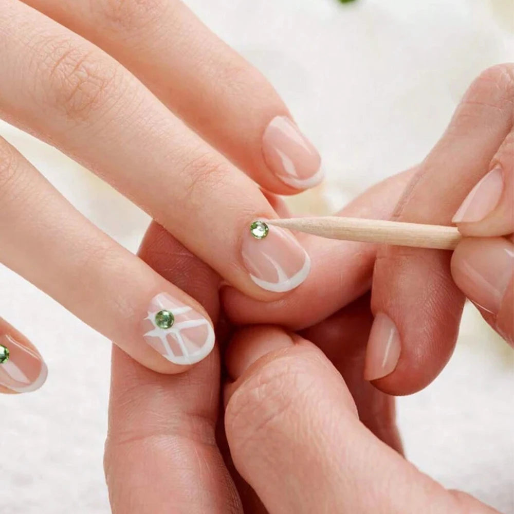 100PCS Cuticle Pusher Remover Nail Art Tools Beechwood Stick Sticks Rhinestones Picke lifestyle view