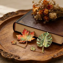 1 Pcs Vintage Leaf Bookmark With Metal Pendant Reading Accessory Gift for Book Lovers St detail view