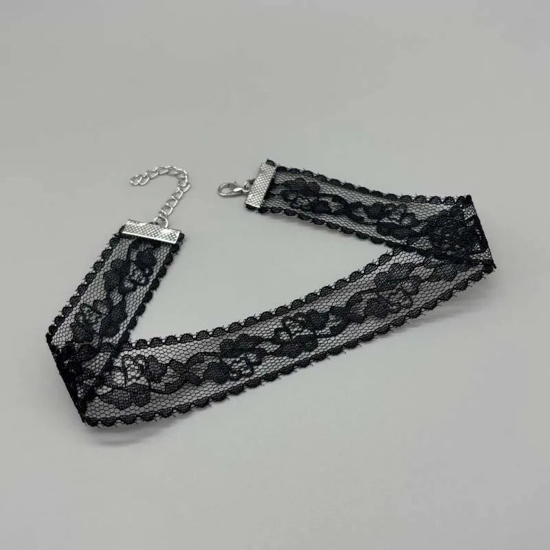 Short Lace Choker Nekclace for Women Girl Black White Color Fashion Romantic Necklace Gi detail view