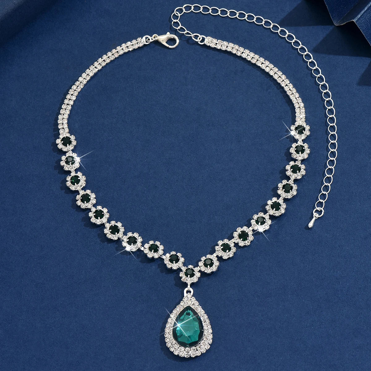 1PC Women's Fashion Waterdrop Flower Design Necklace Jewelry Suitable for Date, Party, F detail view