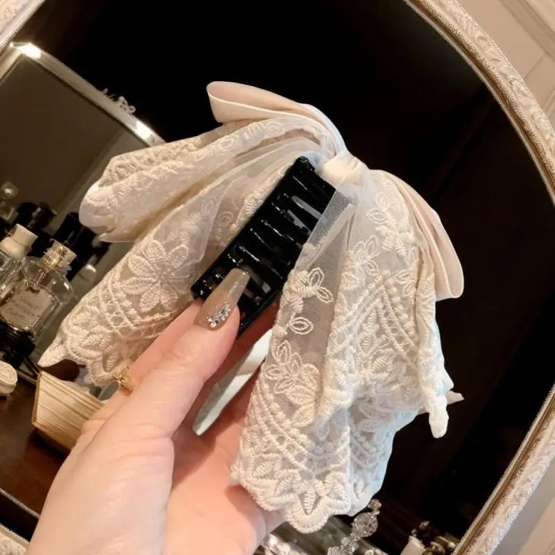 [E] French Elegant Ballet Style Lace Satin Bow Ponytail Hair Clip, Gentle And Sweet Shark Clip Hair Ornament On The Back Of Head
