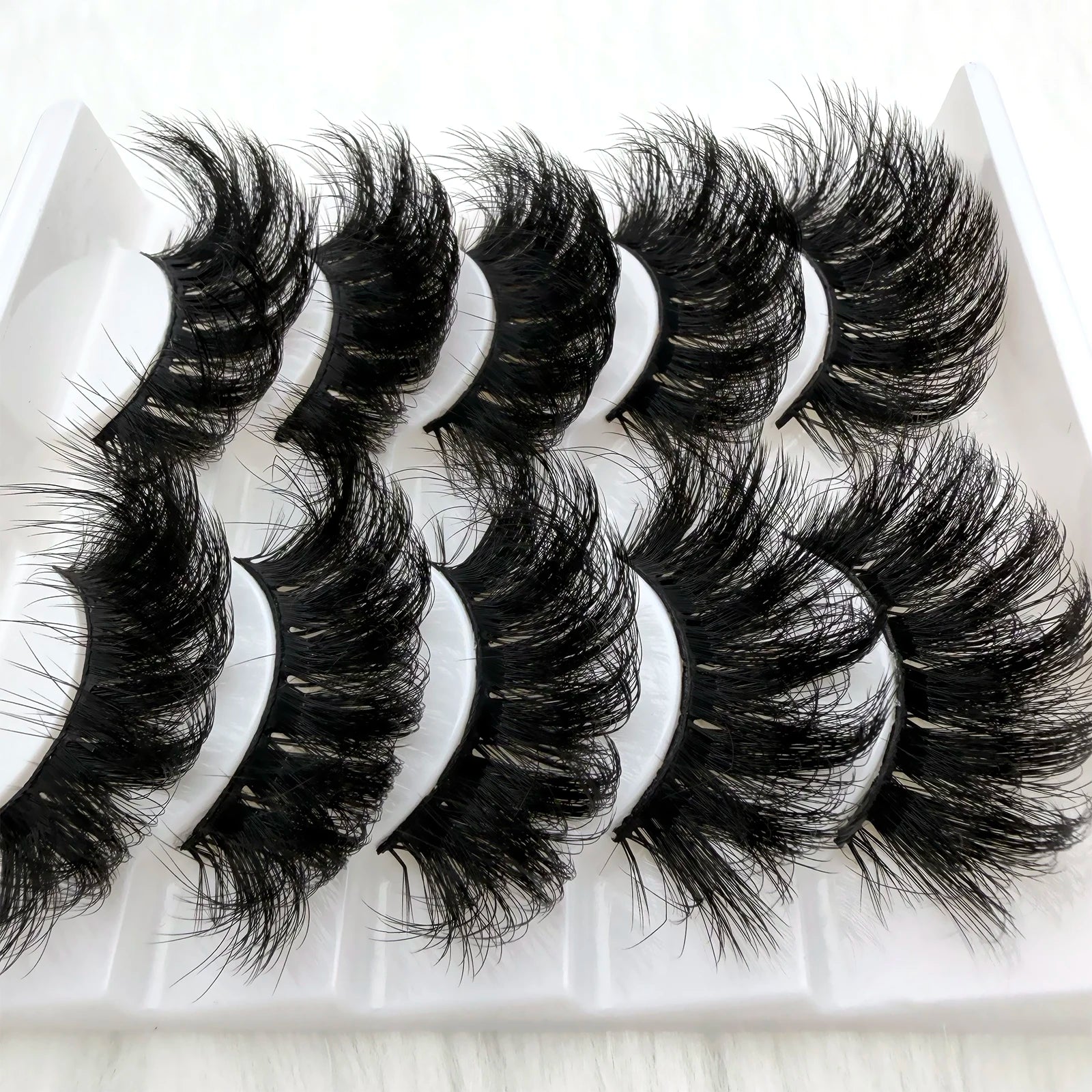 5 Pairs 3D Faux Mink Lashes Dramatic Volume Thick Lashes Fluffy Natural False Eyelash lifestyle view