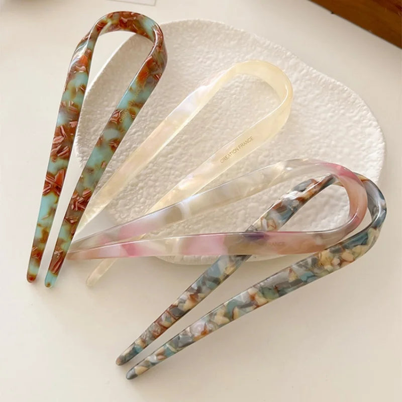 Retro U-shaped Acetate Hairclip for Women Elegant Temperament Ponytail Hairpin Fashio lifestyle view