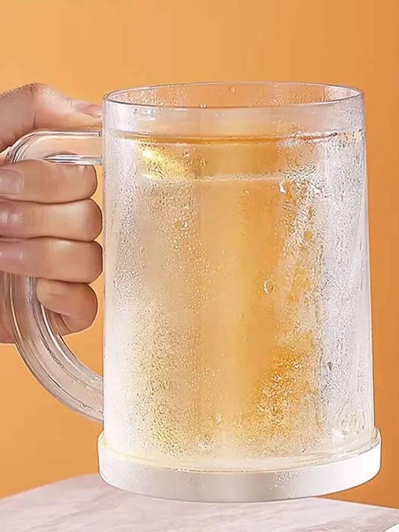 2 pieces of summer double-layer refrigerated ice cups. Beer cups with large capacity f close-up view