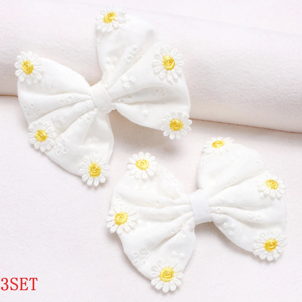 2 PC Daisy Hair Clips Girls White Bow Hair Clips Simple Flower Hair Accessories Hair alternate view