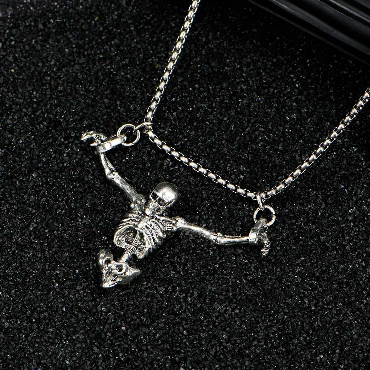 A Fashionable and Creative New Halloween Punk Style Skull Necklace Halloween Gift lifestyle view