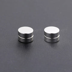 3 Pairs Punk Round Zircon Magnet Earrings Crystal Strong Magnetic Ear Stud Clip Earrings detail view