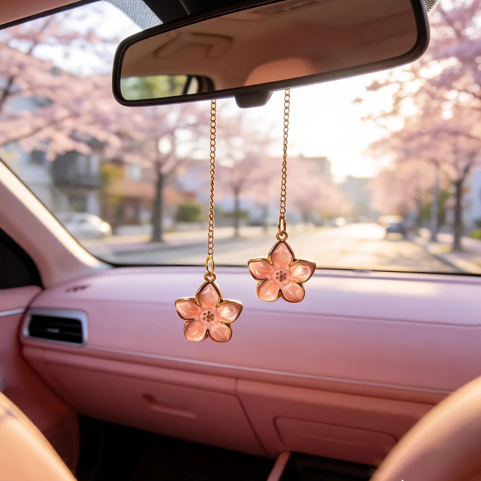 Cute Car Rearview Mirror Pendant Four-Leaf Clover Chain Hanging Ornament Car Interior Accessories Women's Gift