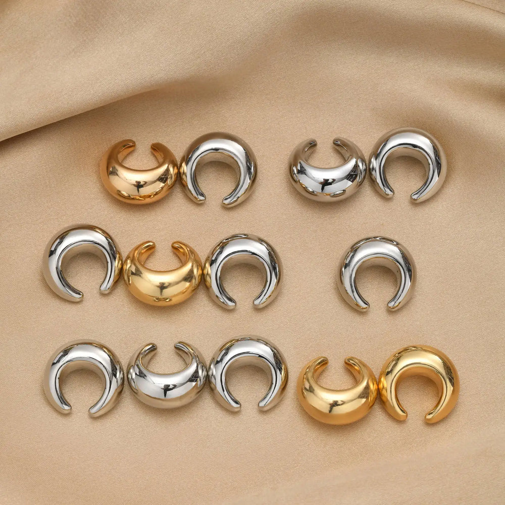 No Piercing Ear Cuff Set Silver-Gold Mixed Color Chunky Fluid Wave Clip On Earrings additional angle