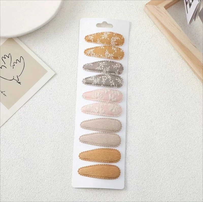 10Pcs/Lot Fresh Print Cotton Alloy Hair Clips for Kids Fabric Plaid BB Hairpins Girl H close-up view