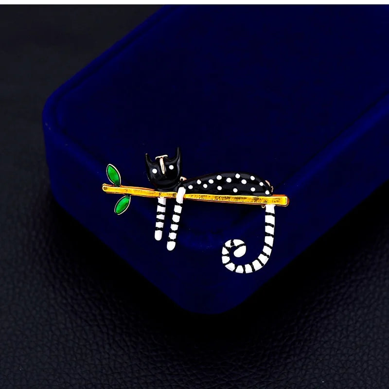 women fashion cat brooch pin jewelry