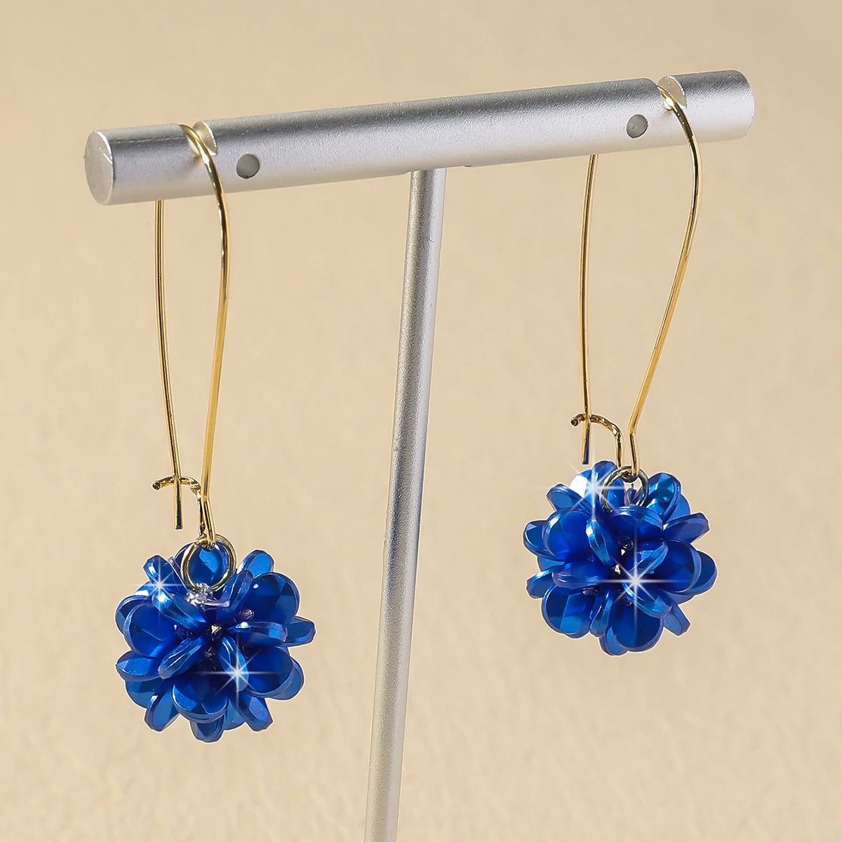 2PC Women's Fashion Trend DIY Pearl Petal Ball Earrings Outdoor Travel Carnival Banquet detail view