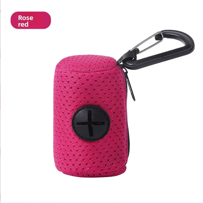 Dog Poop Bag Dispenser Hangingable Dog Poop Bag Holder Poo Bags Dispenser for Dogs Wal close-up view