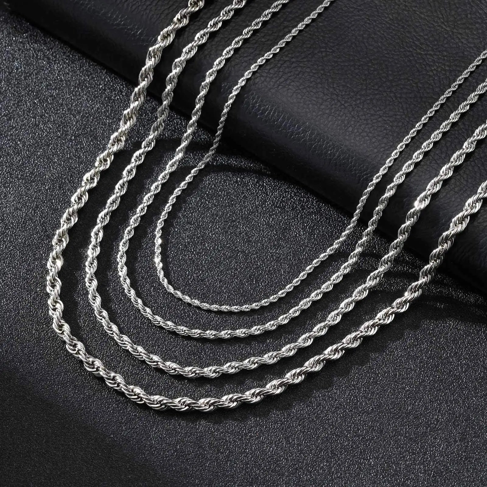 Vnox Twist Rope Chain Necklace for Men Women | Waterproof Stainless Steel Unisex Chai lifestyle view