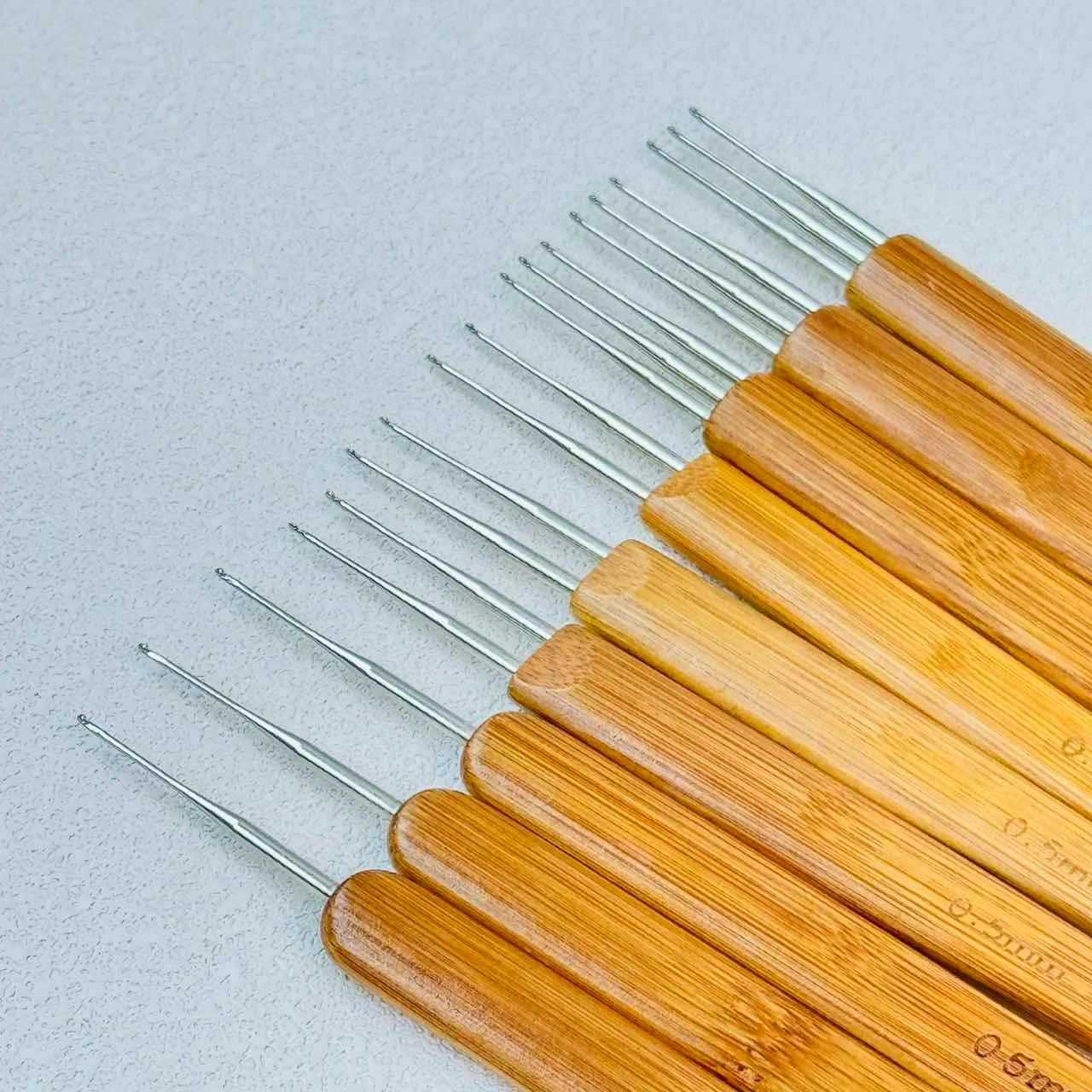 0.5Mm 0.75Mm Dreadlock Needle Crochet Hook For Dread Hair Dreadlocks Accessories Hook Ne detail view