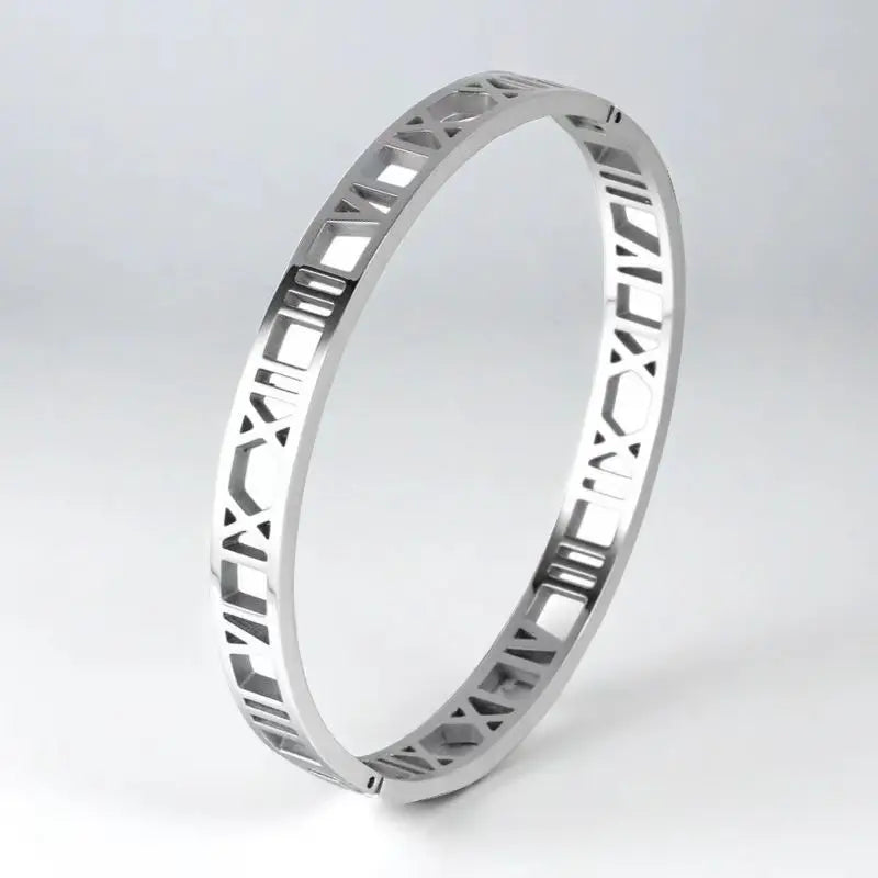 Roman Numerals Bracelet For Women Stainless Steel Jewelry Accessories Luxury Bracelet lifestyle view