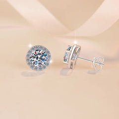 New 925 Sterling Silver 2ct Moissanite Earrings for Women Exquisite Student Girlfriend close-up view