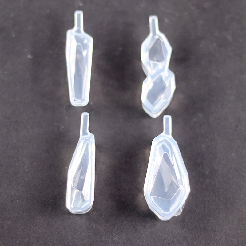 1/6/10pcs DIY Keychain Pendant Silicone Mold Set Crystal Epoxy Resin Mold Round Rectan close-up view