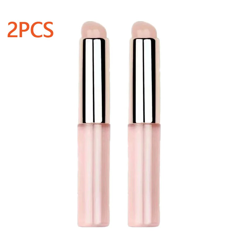 Nail Art Silicone Brush Reusable Mirror Powder Pigment Applying Manicure Tool Gradient close-up view