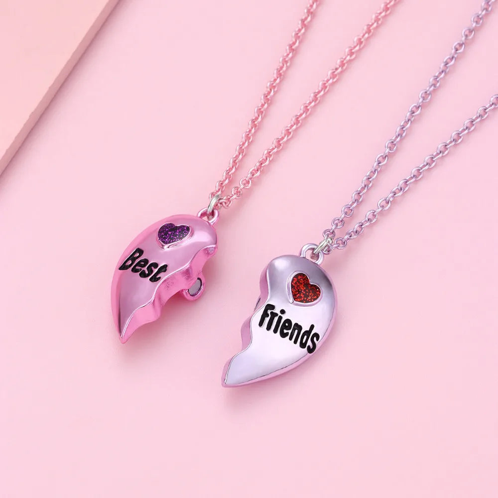 A Girl 2Pcs/set Multicolour Heart-shaped Stitching Best Friend Bestie Necklace BFF Fr lifestyle view