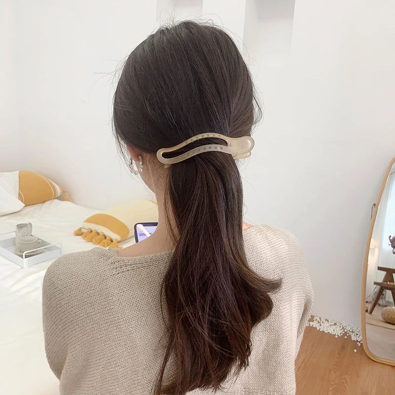 New Acrylic Matte Duckbill Hair Claws Barrettes Bow Solid Color Hair Clips Hair Accessor detail view