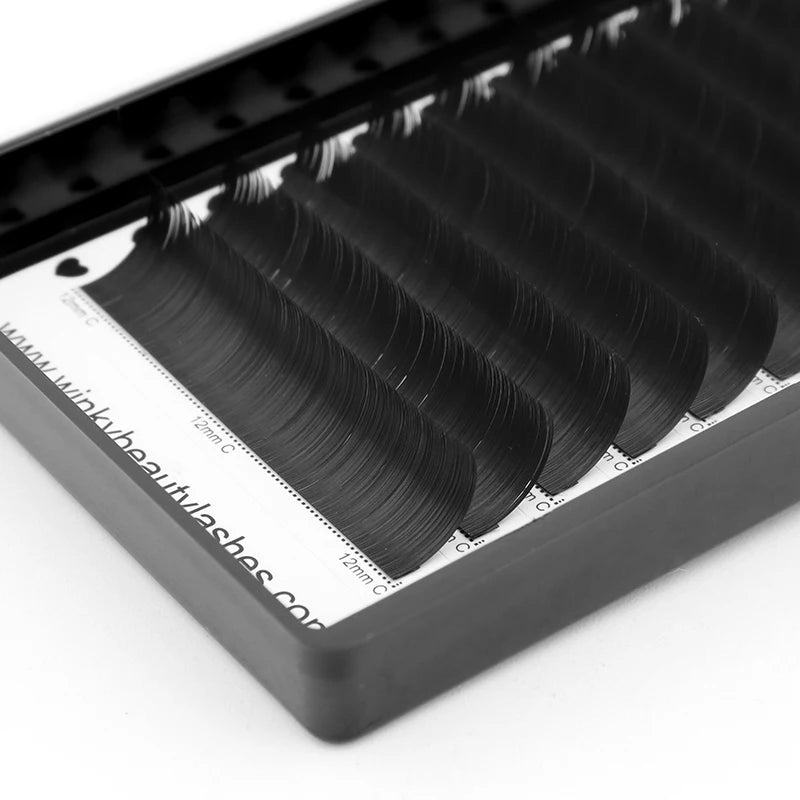 Flat Black Mink Lashes | Ellipse Split Tips Individual Eyelash Extensions lifestyle view