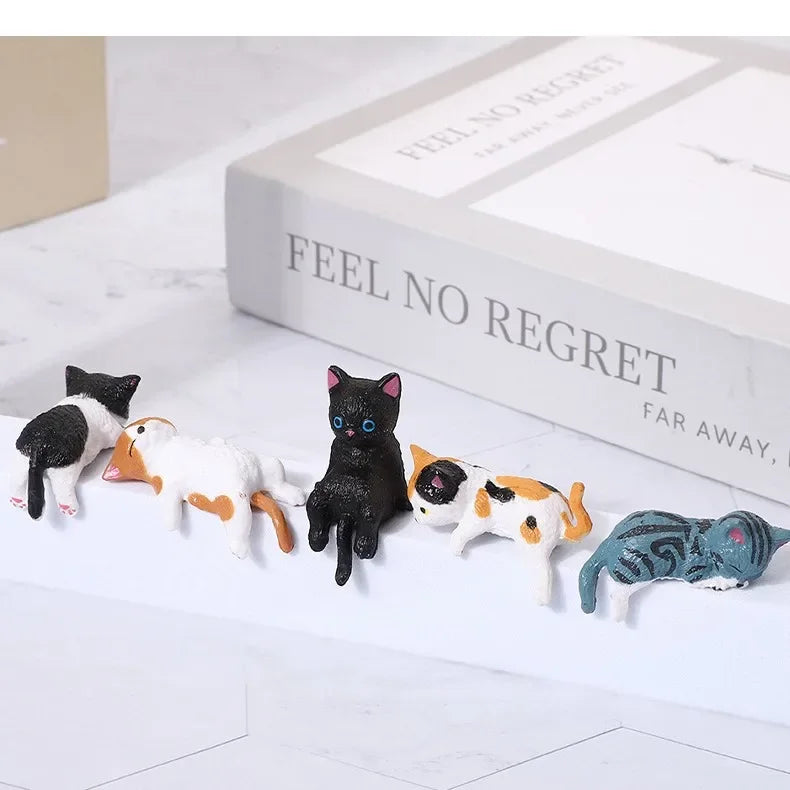 Funny Sleeping Cats Car Dashboard Ornament Adorable PVC Decoration For Car Interior Funny Dashboard Figurine Auto Accessories