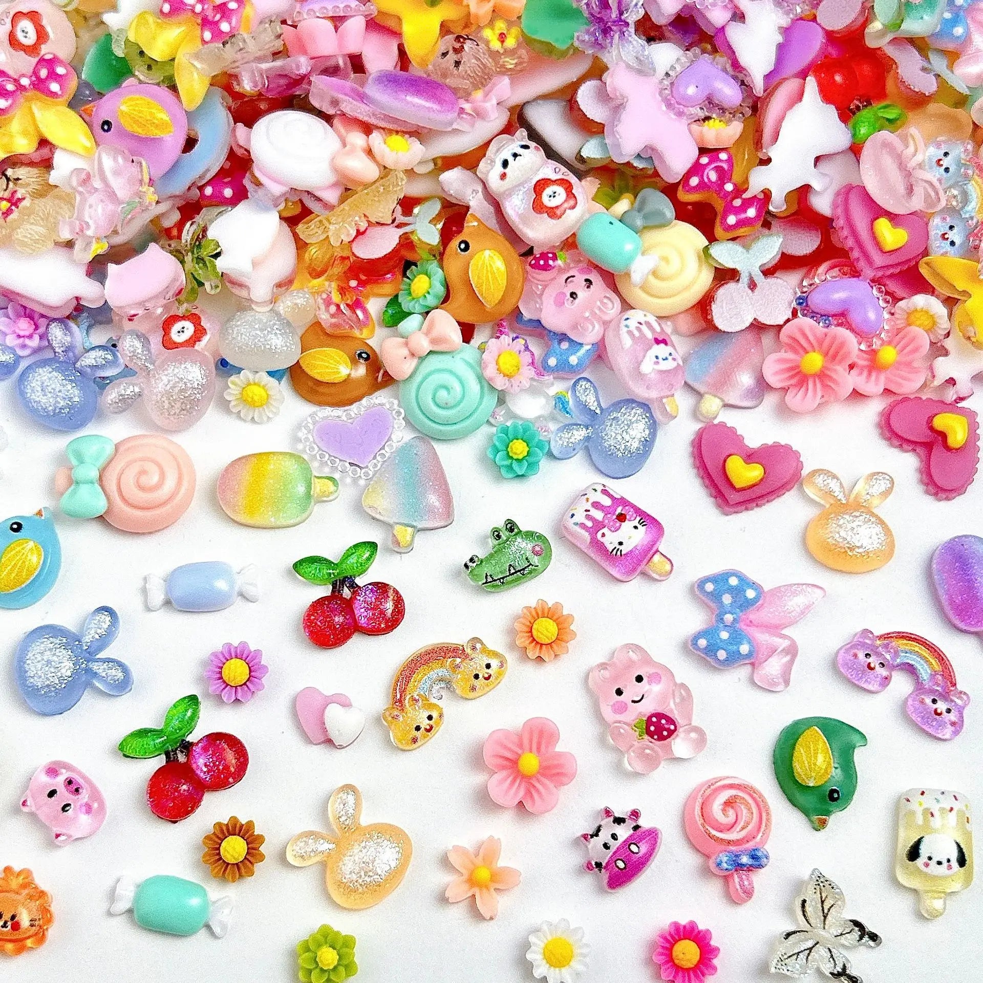 100PCS Random Mixed Strawberry Flowers Nail Charms Sweet Resin Flatback Moon Nail A additional angle