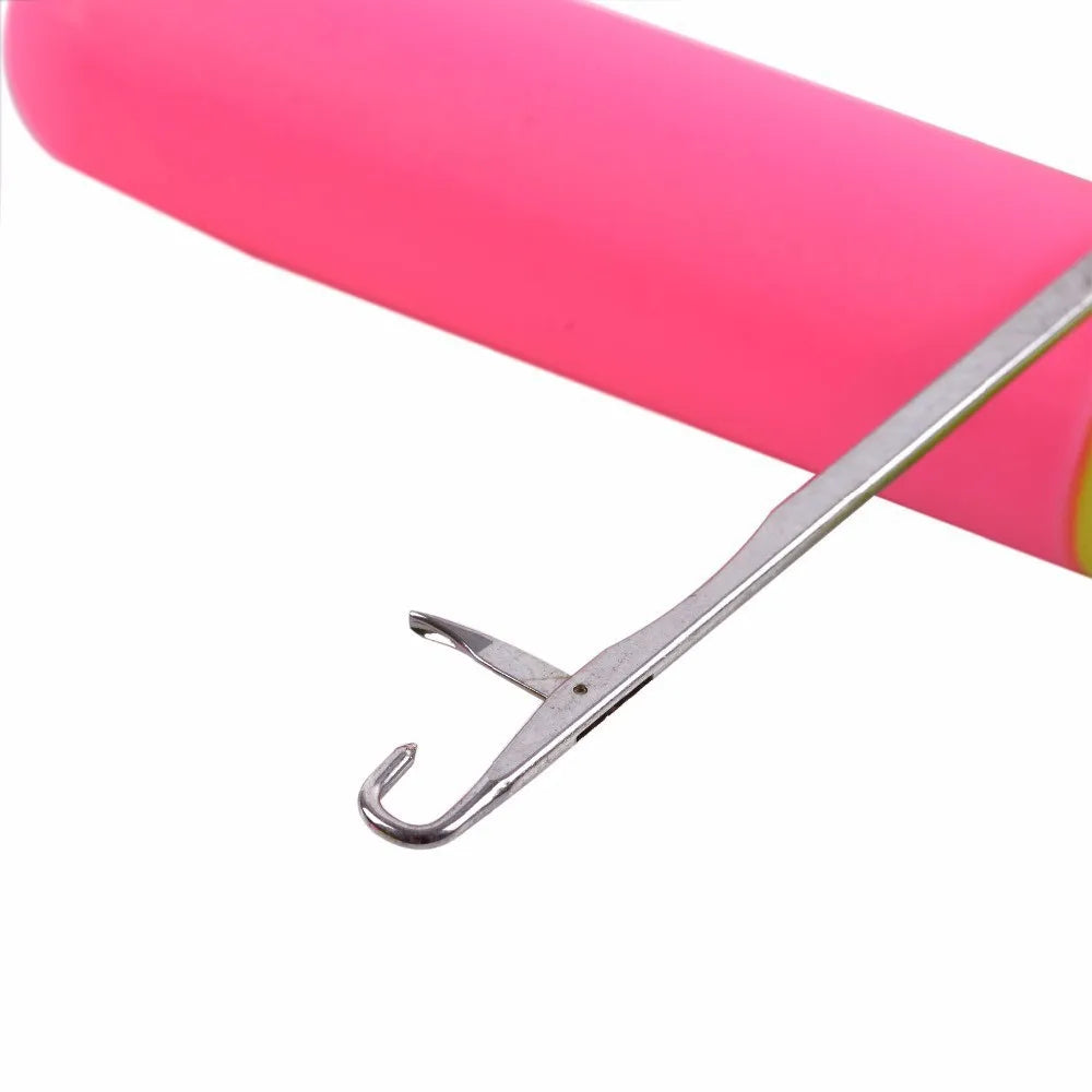 Crochet Hook Plastic Crochet Hook Needle For Hair Weaving Hook Needles 10/15 Pcs Drea lifestyle view