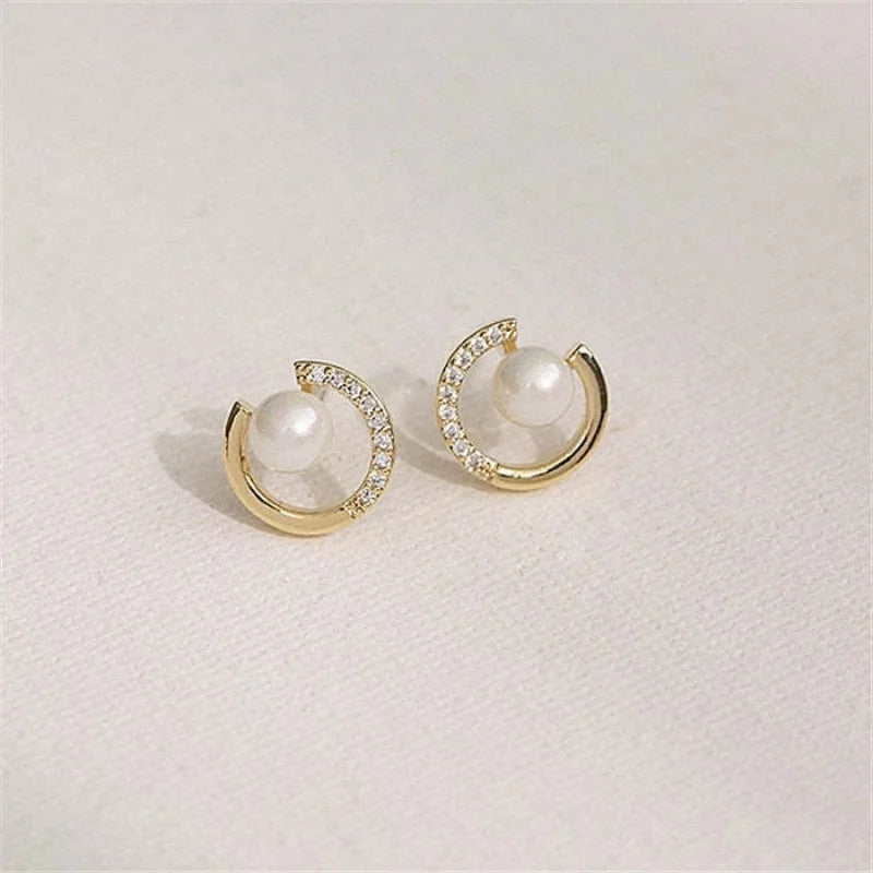 Elegant and Fashionable Geometric round Earrings, Personalized Imitation Pearl round Zircon Earrings, Hollowed out Finished Earr
