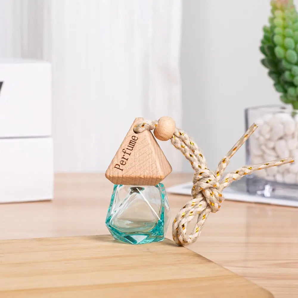 8ml Car Diffuser Bottle Mini Hanging Car Perfume Bottle Car Air Freshener Bottle for for Car Home Boat Truck Decor