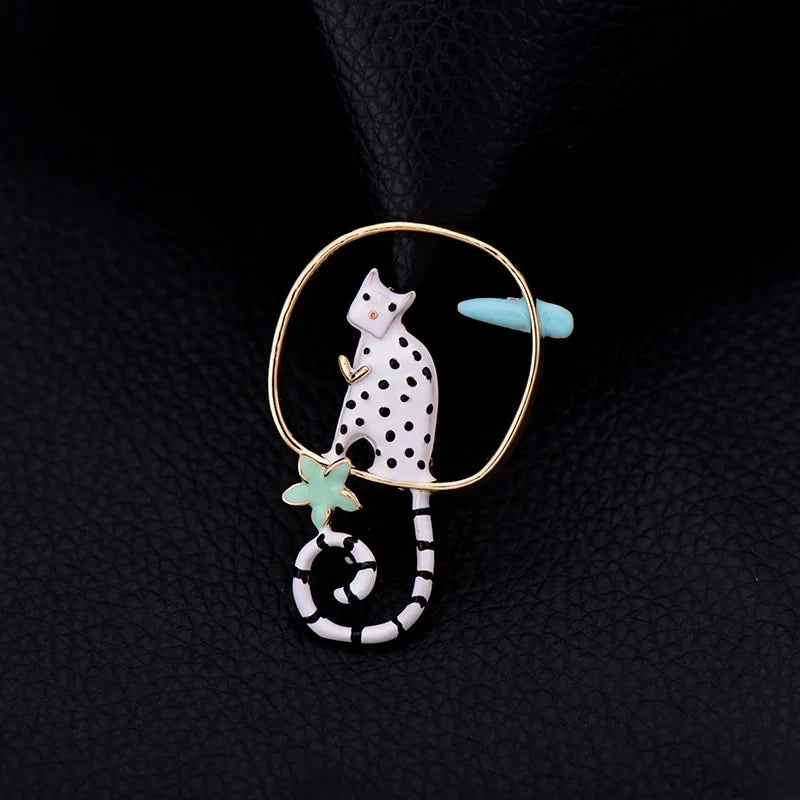 women fashion cat brooch pin jewelry