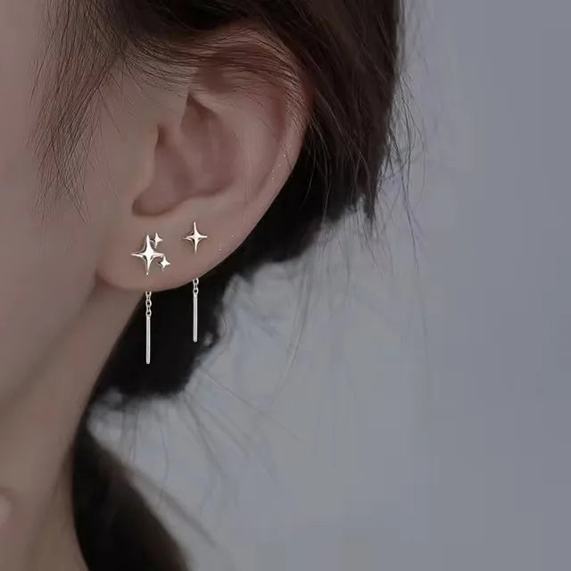 VENTFILLE Gold Star Stud Earrings | Asymmetrical 925 Silver Fashion Jewelry for Women detail view