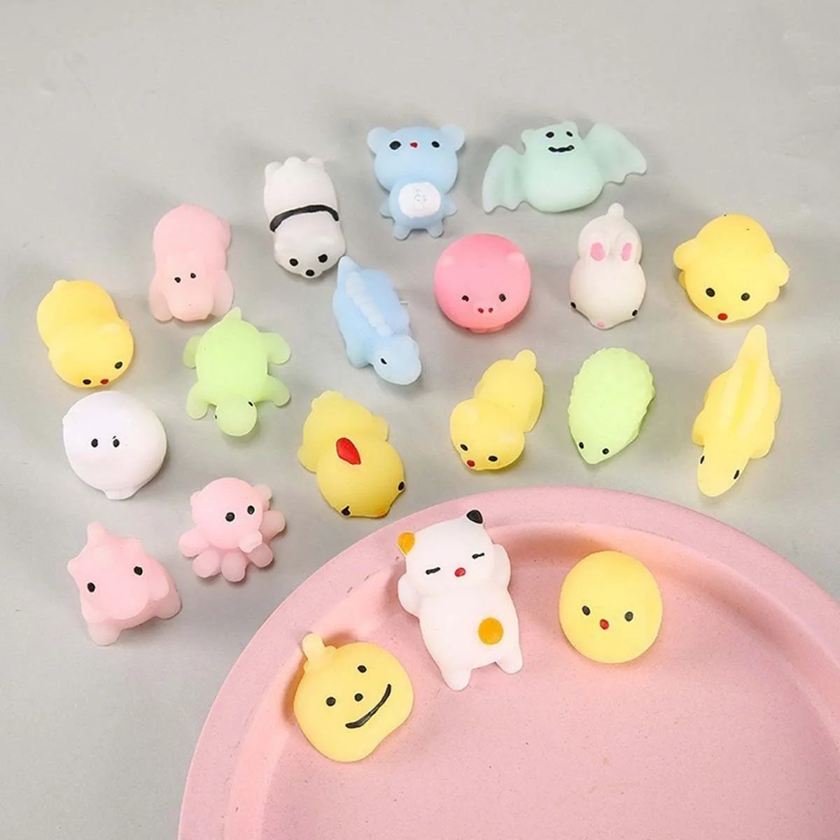 30PCS Pinch the Joyful Animal Tuan, Decompression Tool, Children's Push Scan Code Small detail view