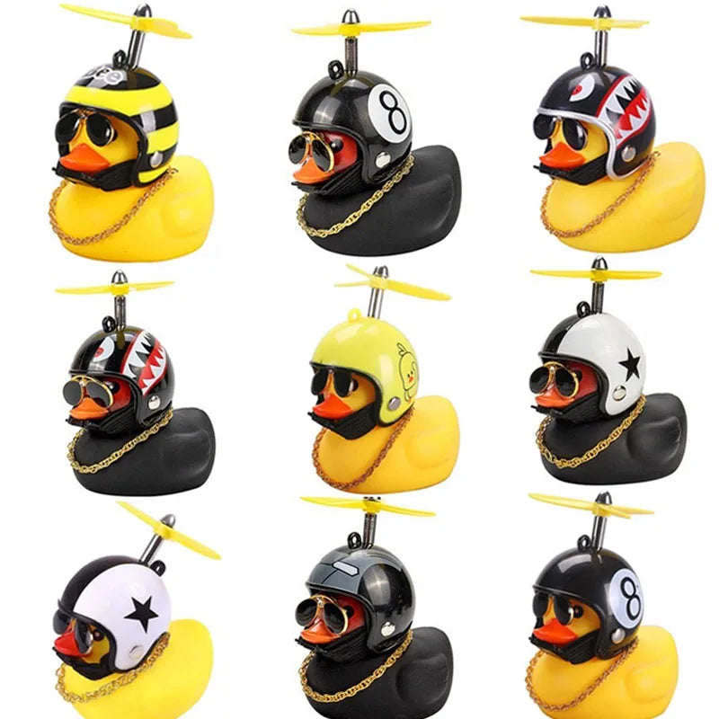 Rubber Duck With Helmet Pendant Black/Yellow