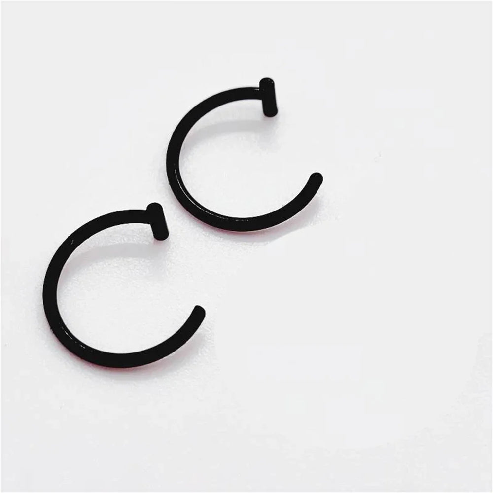 2/4Pcs 18G 316L Stainless Steel Fake Lip Rings for Women Men, Fake Septum Nose Ring C lifestyle view