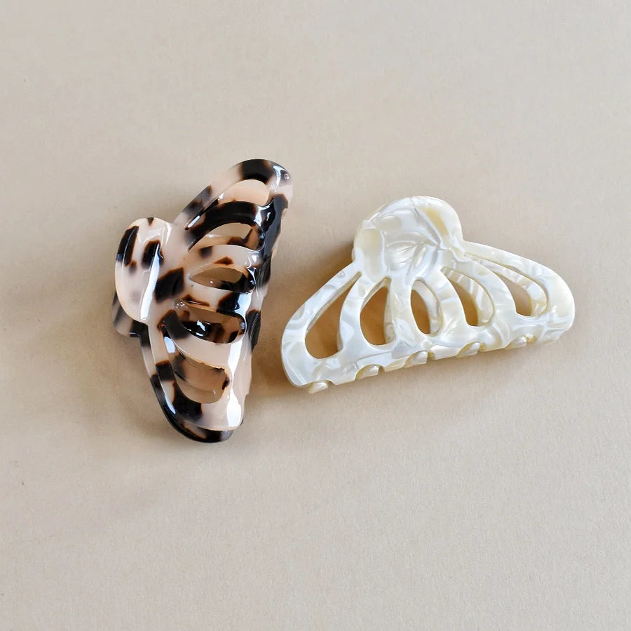 1PC Women's Acetate Hollow Claw Premium Hair Accessories Back Head Bun Shark Clip Non-Slip Hair Clip Holiday Gift Casual