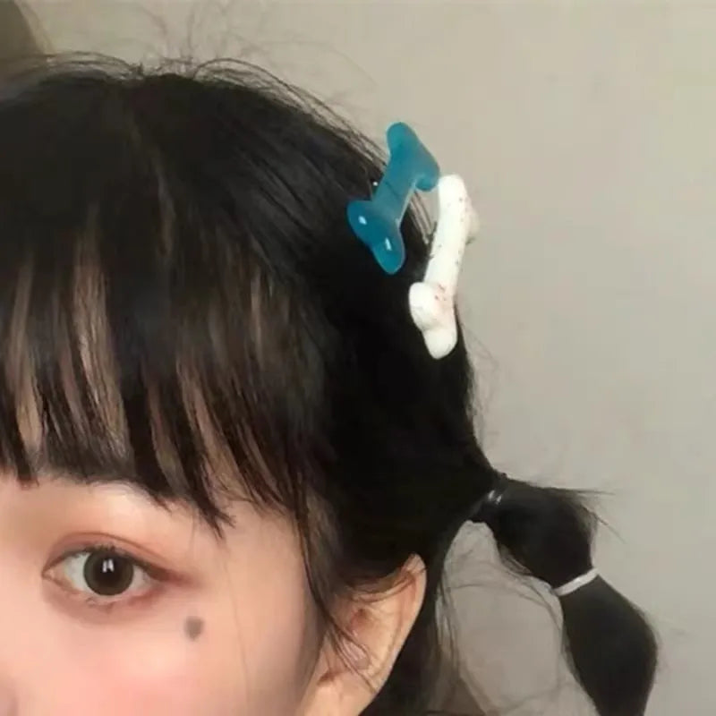 White Bone Hair Clip Cute Y2K Bobby Pins Girl Fashion Dog Bones Hairclips Decoration Hairpins Barrettes Accessories Wholesale