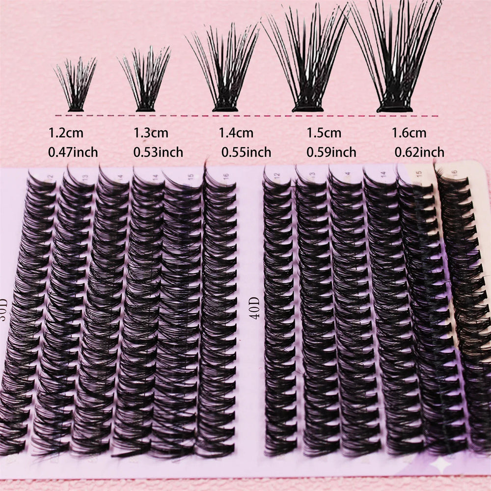 30/40D 12-16mm Mix D Curl Cluster Lashes Individual Lashes Lash Extensions Clusters La close-up view