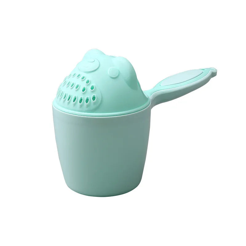 Cute Cartoon Baby Bath Cap Shampoo Cup Toddler Kids Hair Washing Spoon Portable Children Bath Shower Bailer Baby Bathing Tool