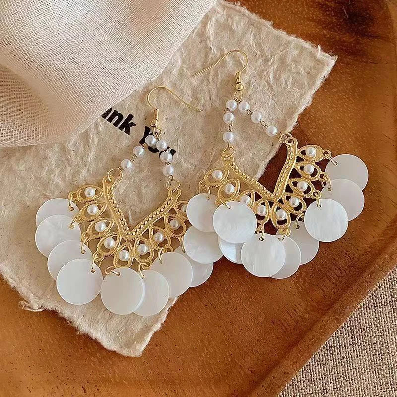 Cute Summer Flower Earrings Handmade Vacation Bohemian Earrings Exaggerated Beach Women detail view