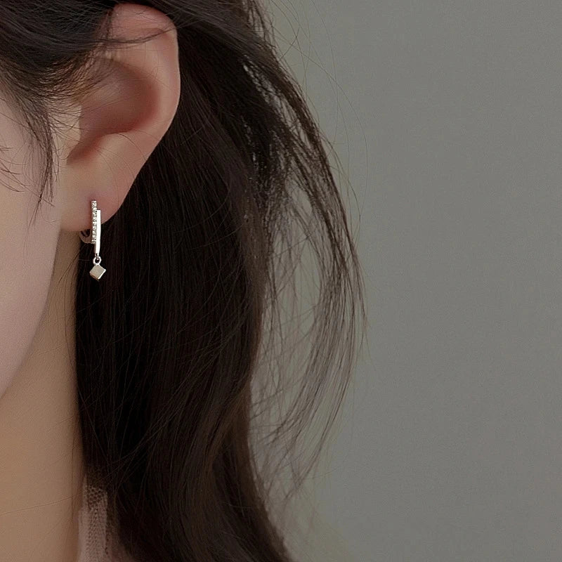 Fashion Clear Zircon Saure Bead Charm Stud Earring For Women Party Elegant Jewelry Pe alternate view