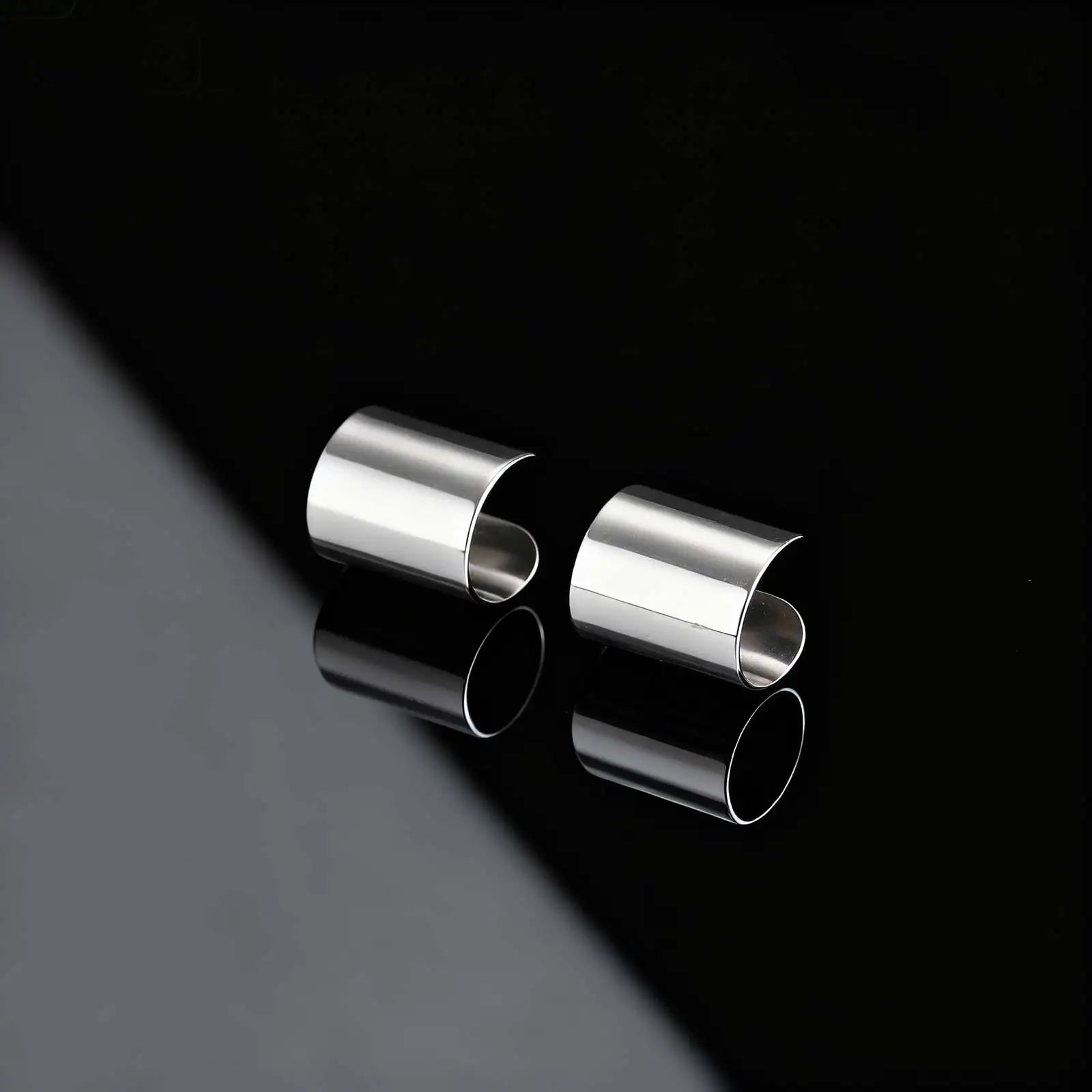 Trendy Simple Long Tube U-shaped Stainless Steel Ear Bone Clip For Men, Geometric Non lifestyle view