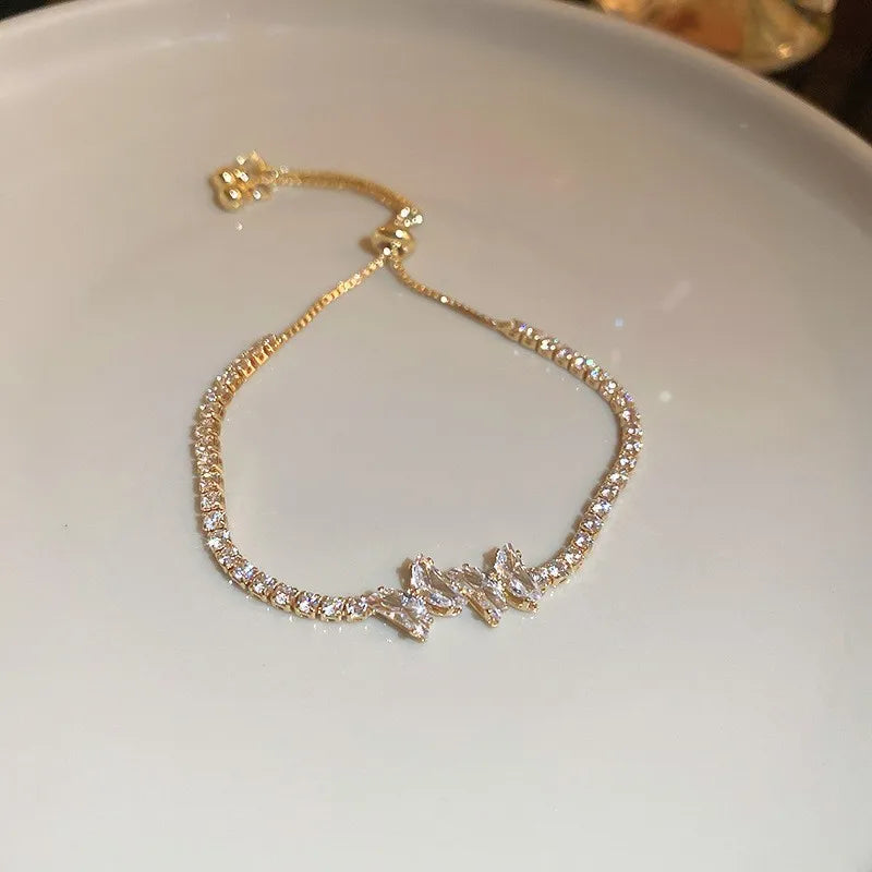 Wave Geometry Adjustable Bracelet Bangle Luxury Fashion Rhinestone Crystal Bracelets W close-up view