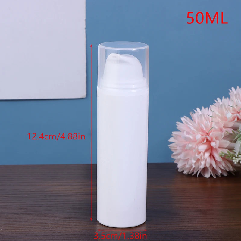 【MAX-22】15ml 30ml 50ml Plastic Bottles Cream Refillable White Airless Pump Emulsion Va close-up view