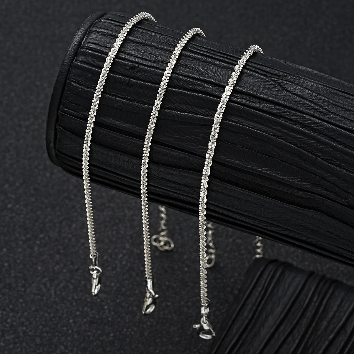 3pcs Simple Wave Glitter Anklet Set For Women Silver Color Sparkling Rhinestone Bracelet On Leg Trendy Summer Beach Jewelry 2024
