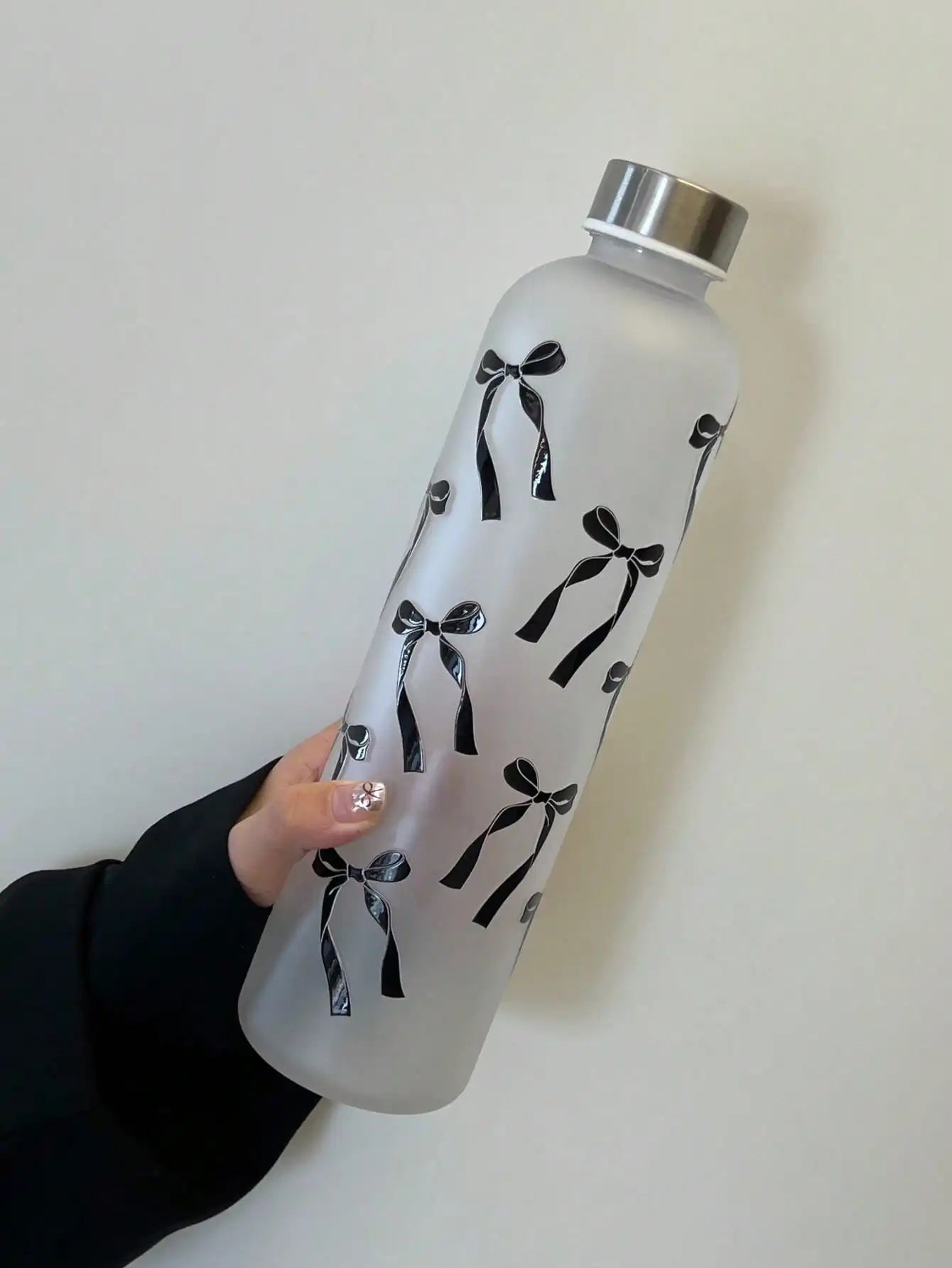 1000ml matte water cup | Original bow print design | Student cup frosted bow, stain additional angle