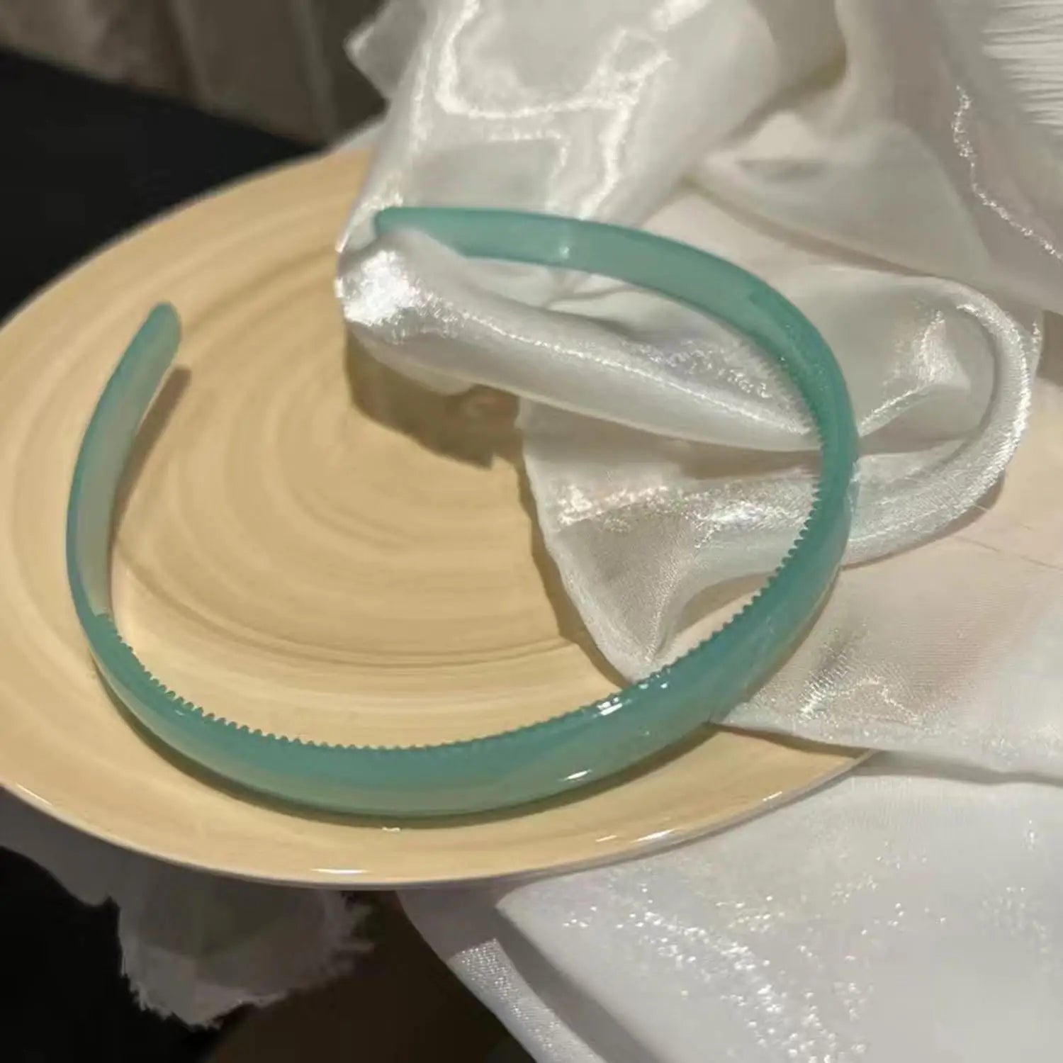 Plastic Translucent Hair Head Hoop Band Headband Women Hairband for girls Non-slip additional angle