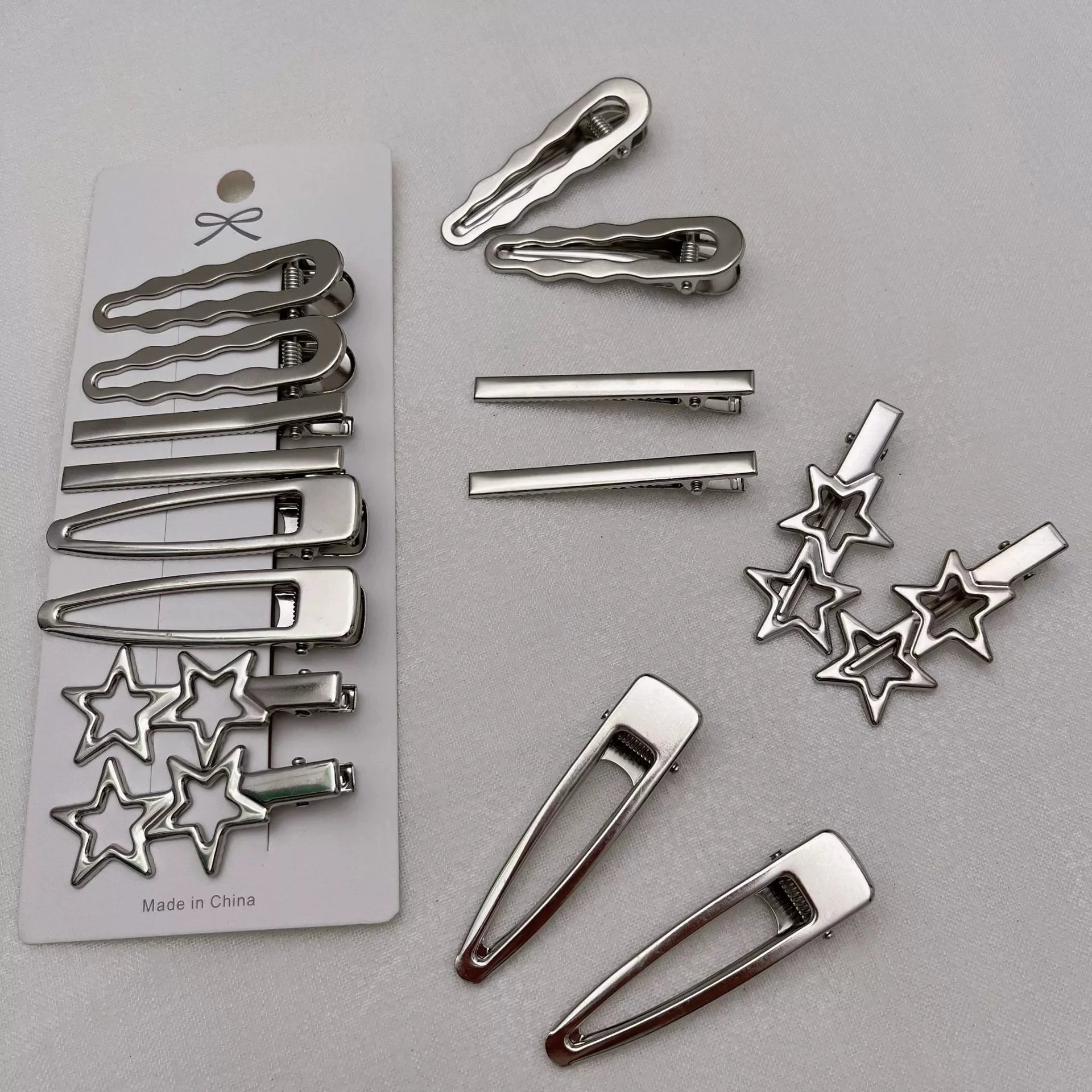 Women Metal Y2K Hair Clips Exquisite Duckbill Clip Girls Hairpins Side Bangs Barrettes H detail view